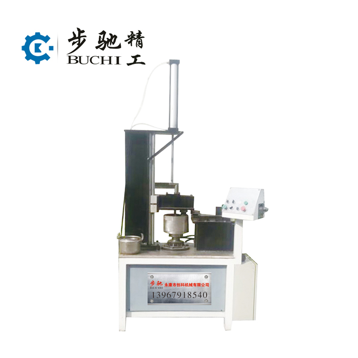 High pressure cooker rolling machine.